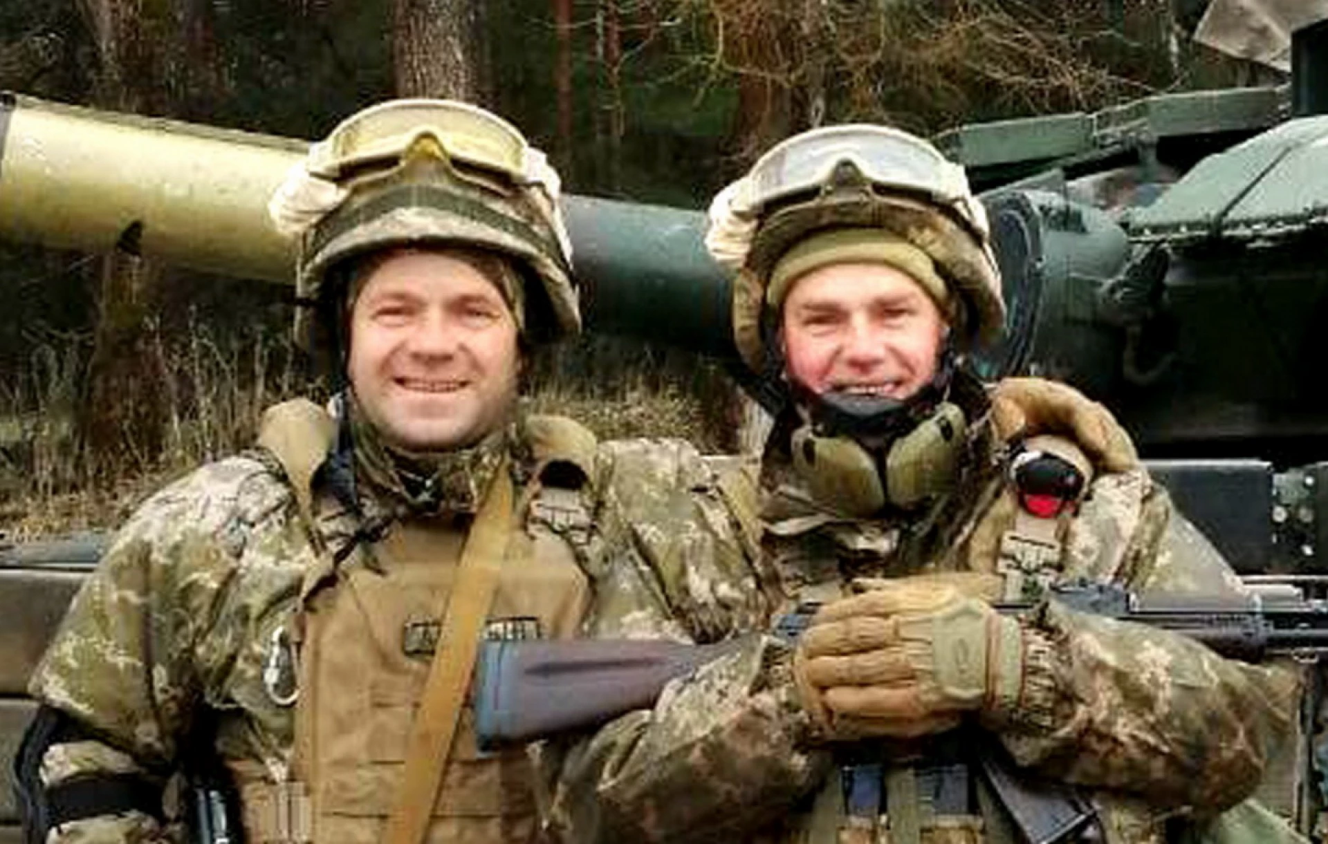 Зображення новини: Родина, що стала нашою бронею: двоє братів із перших днів війни захищають Україну у складі вінницької бригади