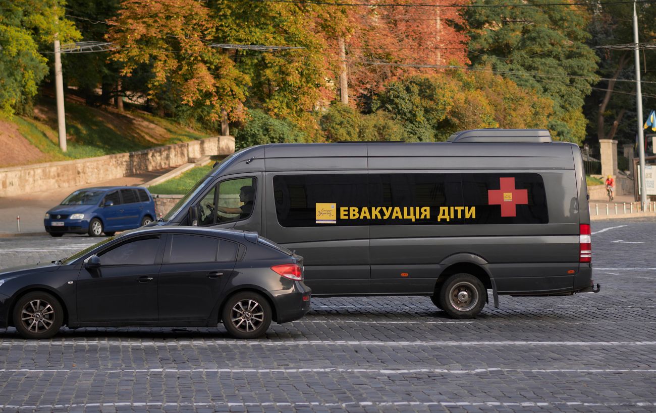 Зображення новини: Пережили підрив Каховської ГЕС і переслідування: з окупації повернули групу підлітків
