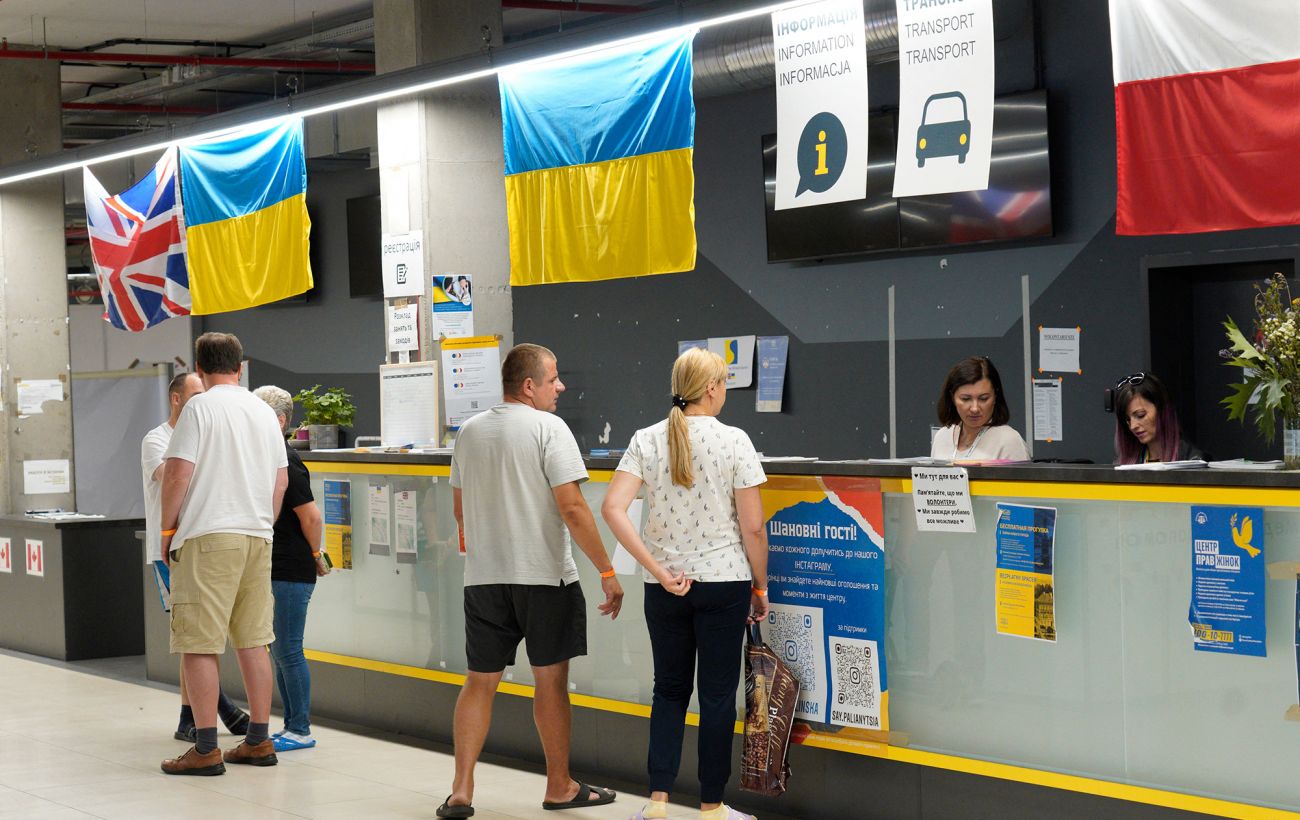 Зображення новини: Чи змінять умови для українських біженців у Польщі: що каже посол