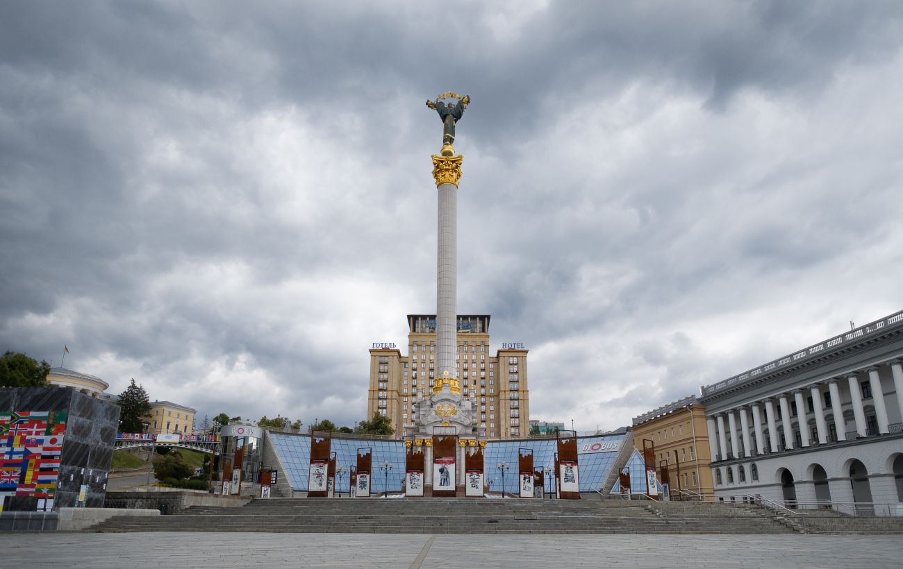 Зображення новини: Грози, град і спека до +35: синоптики попередили про негоду в Україні