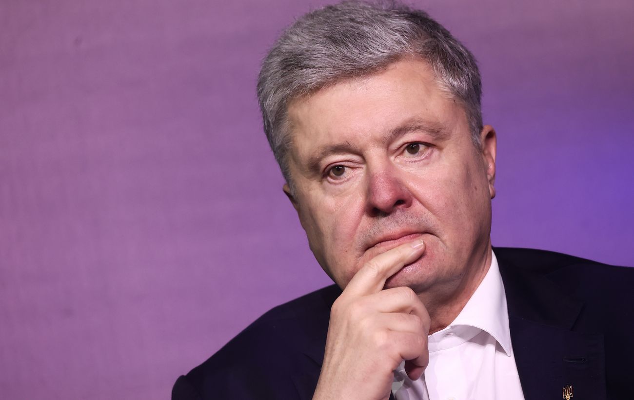 Зображення новини: Порошенку дорікнули, що не відновив музей Шухевича