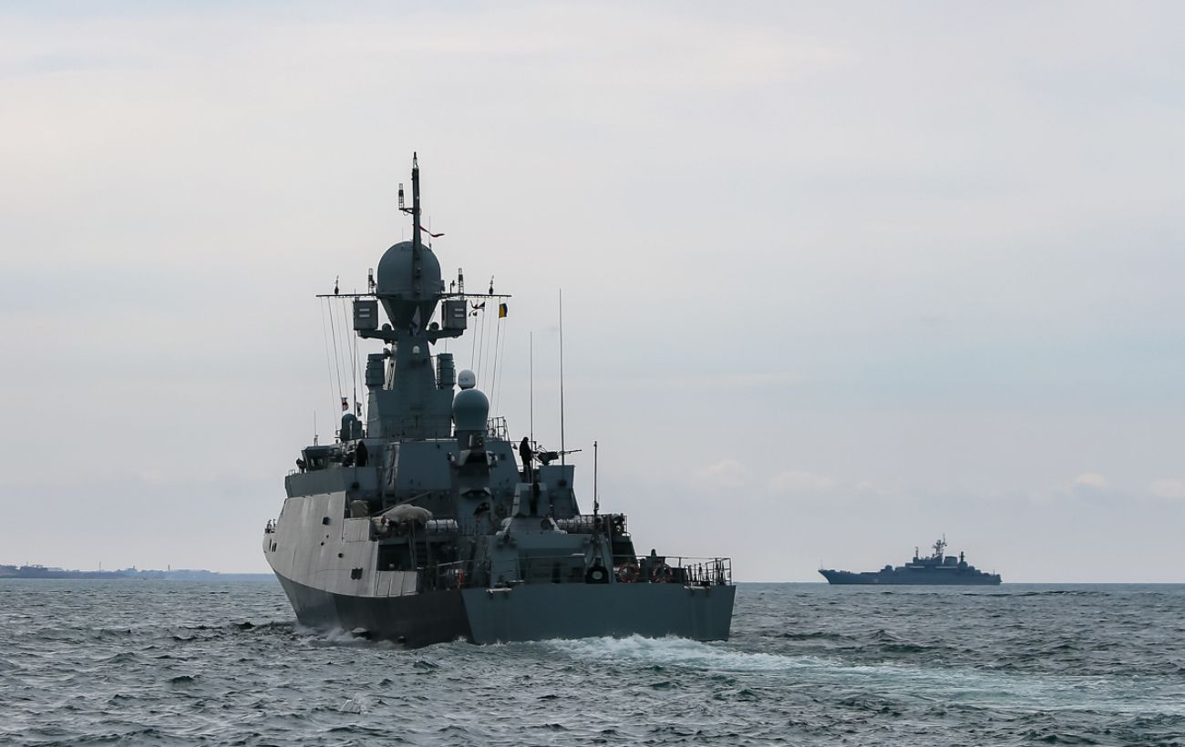 Зображення новини: Головну базу російського Чорноморського флоту атакували безпілотники: що відомо про удар