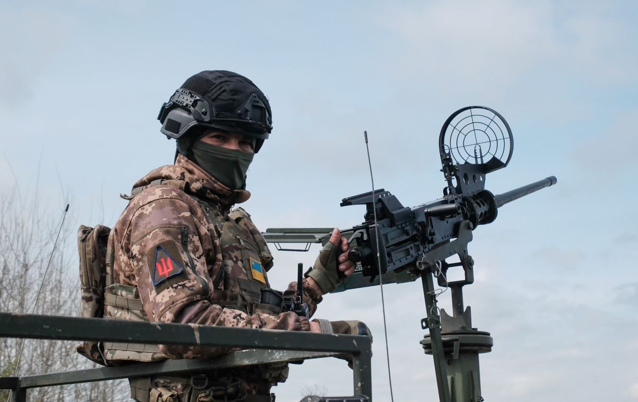 Зображення новини: Росія вночі запустила 4 ракети та більше сотні дронів: як відпрацювала ППО