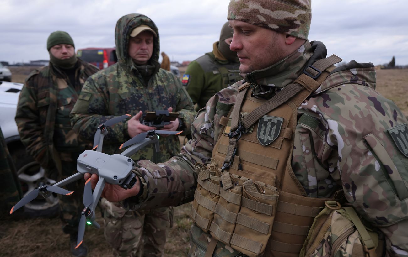 Зображення новини: ЗСУ самі обиратимуть зброю: Міноборони запустило цифровий маркетплейс для фронту