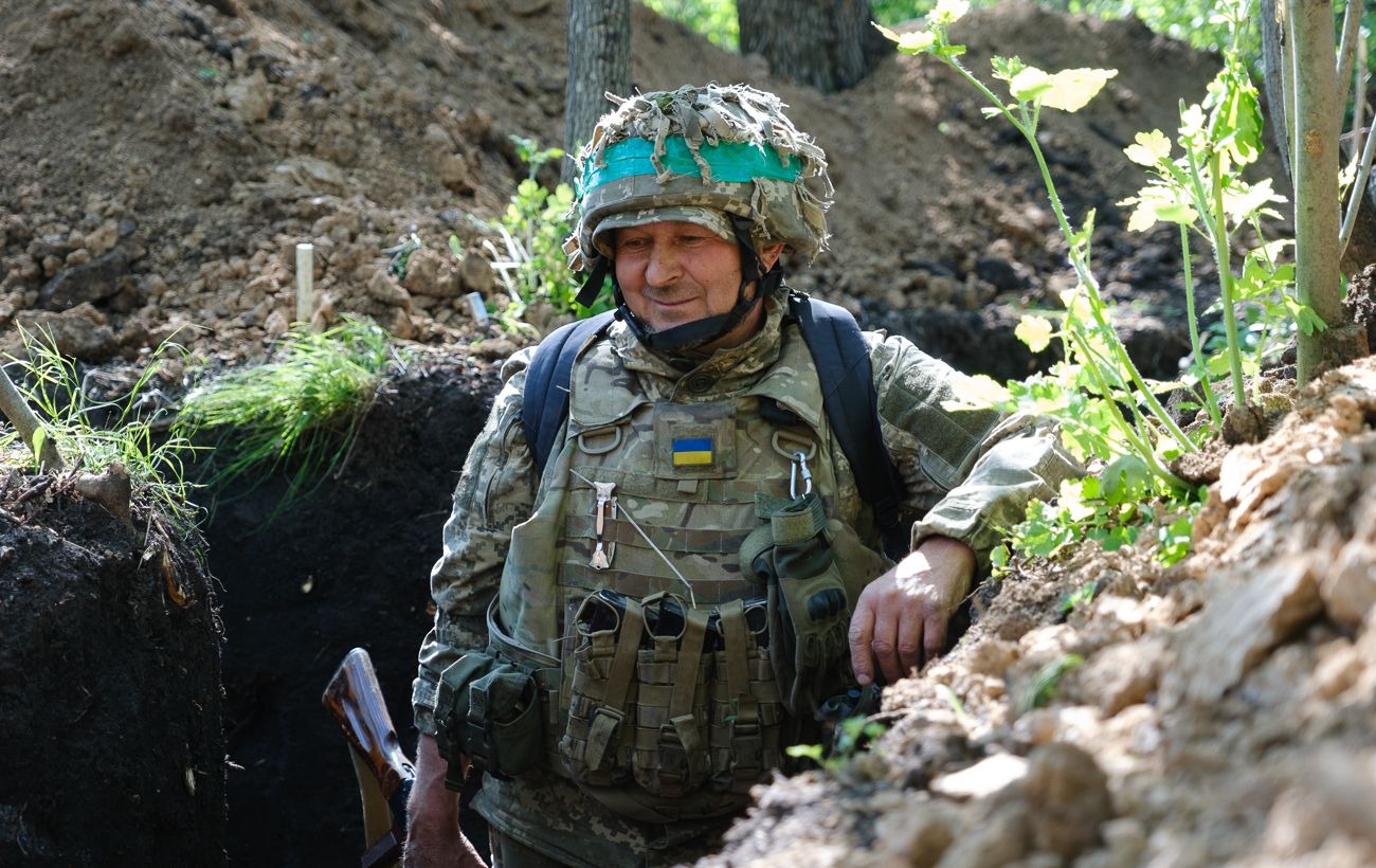 Зображення новини: В армії РФ не стало ще 1050 солдатів: Генштаб оновив втрати противника за добу