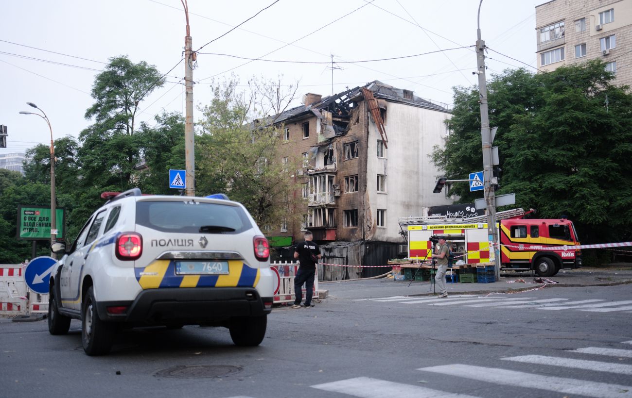 Зображення новини: У Києві під час обстрілу загинула поліцейська, - глава МВС