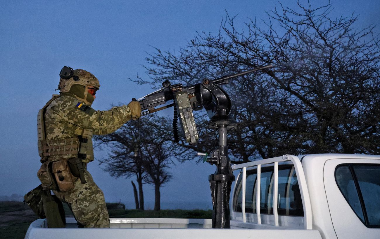 Зображення новини: У Повітряних силах показали бойову роботу ППО під час нічної атаки РФ (відео)