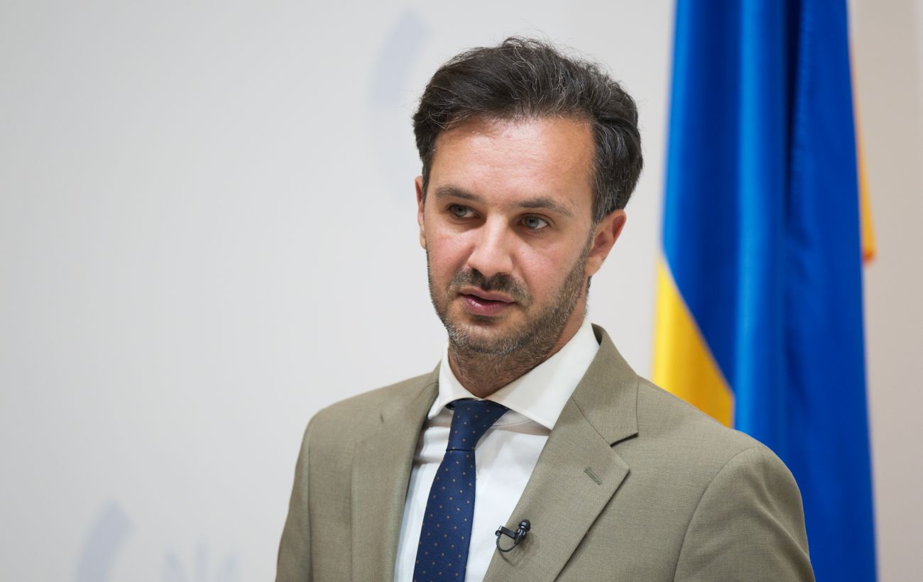 Зображення новини: МЗС про заміну послів: буде 20 указів про звільнення та призначення