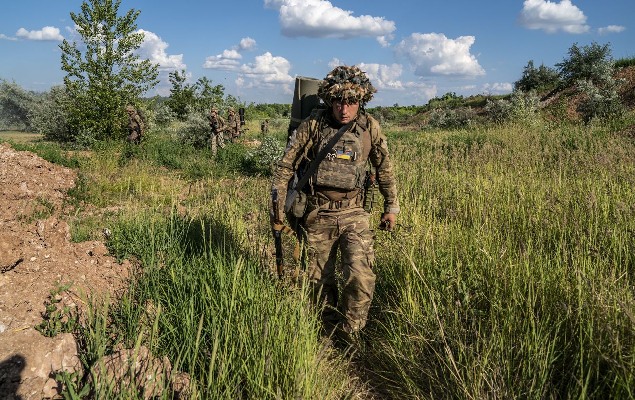 Зображення новини: ЗСУ стримують тиск ворога на сході й півдні: актуальні дані від Генштабу