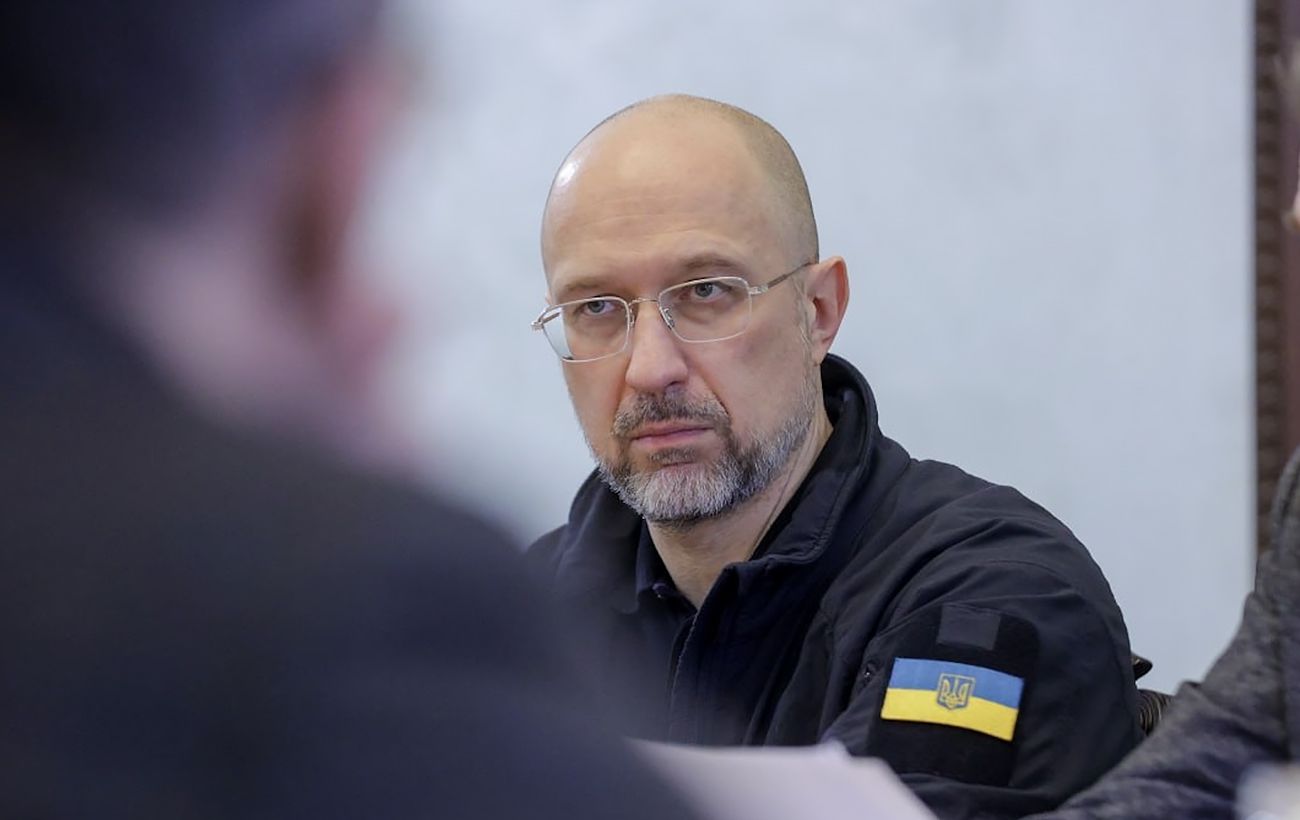 Зображення новини: Чуємо про певні випадки: Шмигаль висловився про "бусифікацію" в Україні