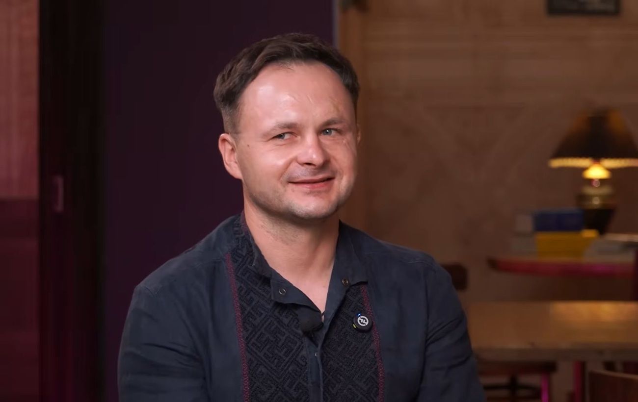 Зображення новини: Має бронь, але хоче служити: зірка "Спіймати Кайдаша" подав заявку в ППО