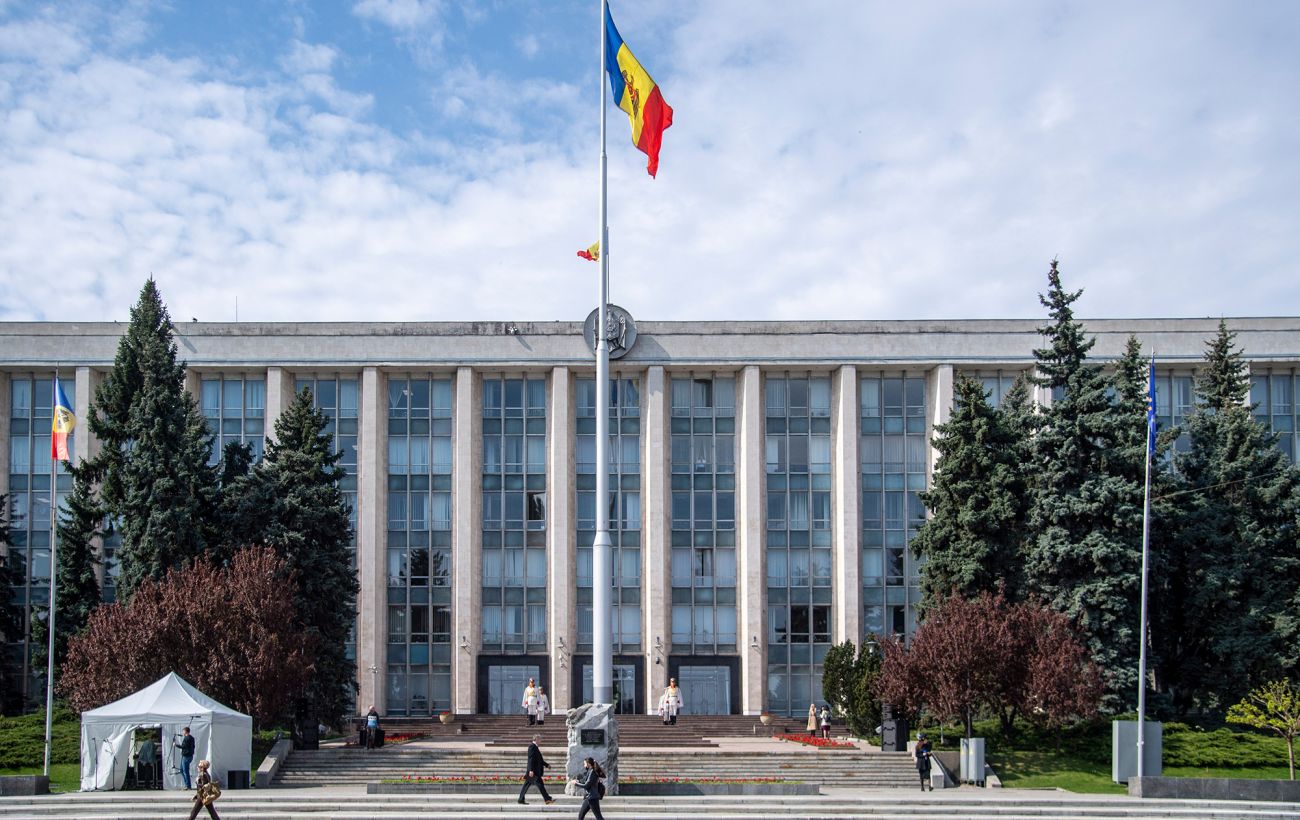 Зображення новини: Мінус агент Кремля: Молдова не допустила до виборів блок олігарха-втікача Ілана Шора