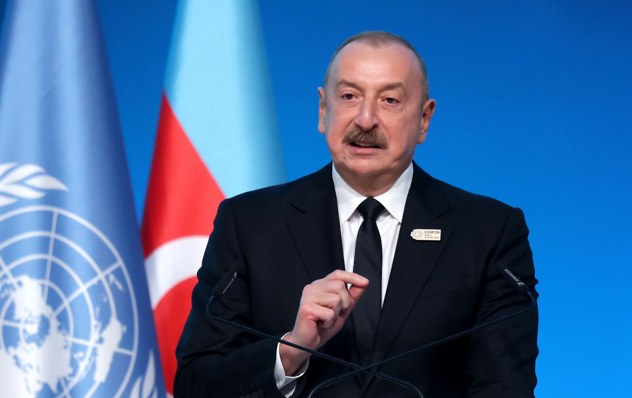 Зображення новини: "Ми не отримали відповіді": Алієв пригрозив Росії позовом через катастрофу літака AZAL