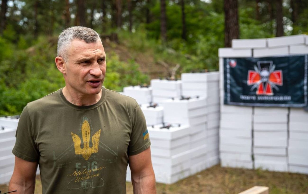 Зображення новини: Кличко передав двом підрозділам чергову партію допомоги від Києва