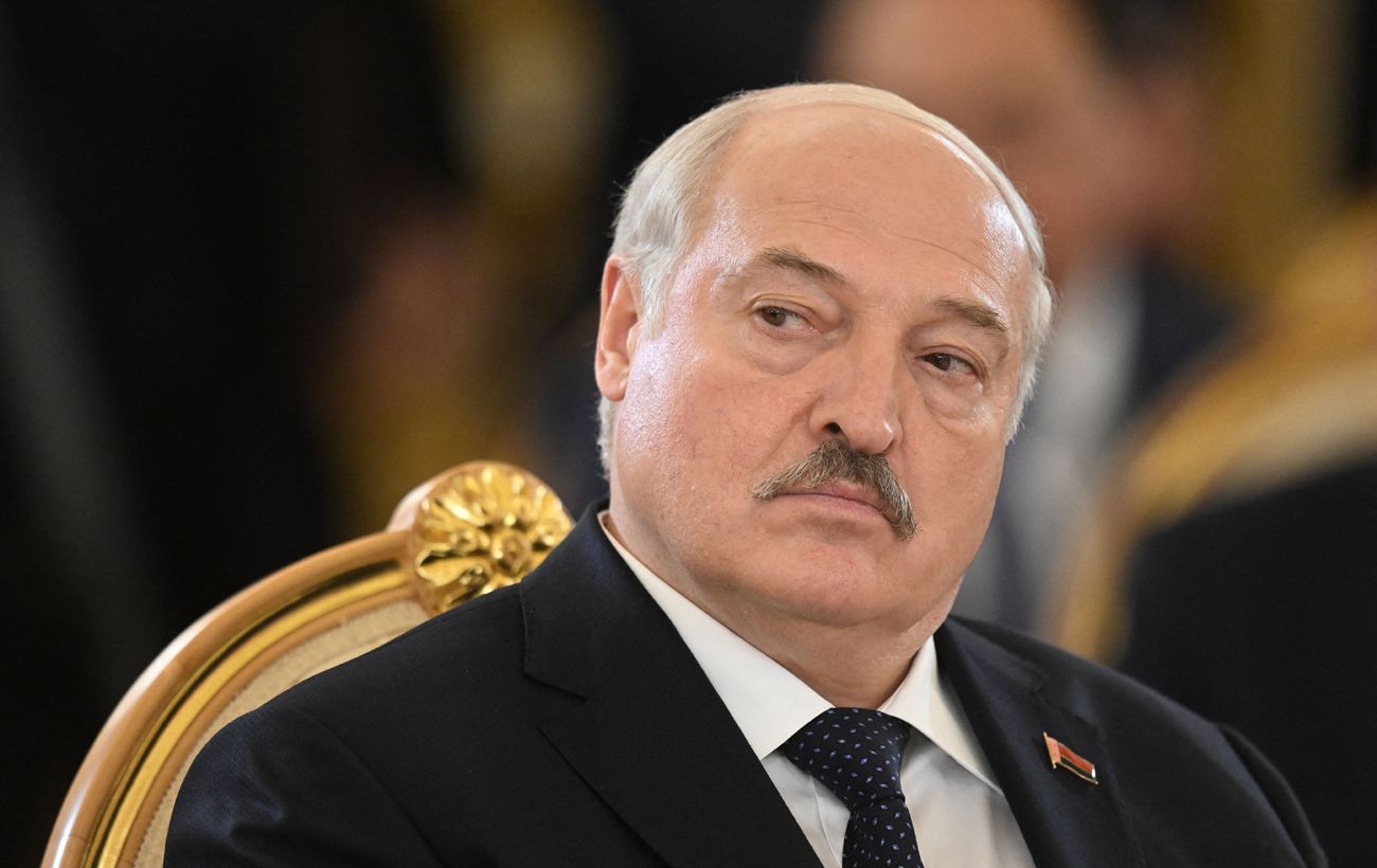 Зображення новини: Лукашенко знову використовує мігрантів для тиску на ЄС: у розвідці розкрили подробиці
