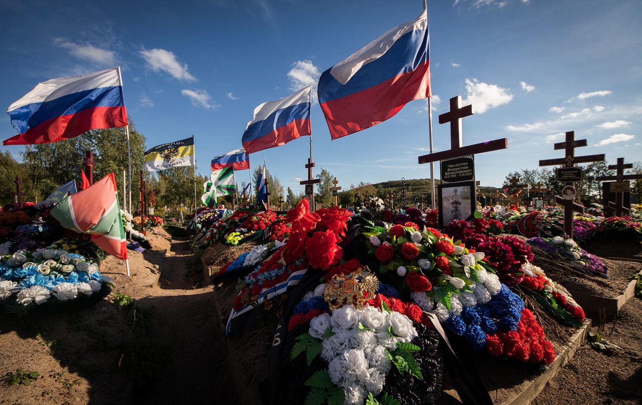 Зображення новини: Промисловість падає, а ритуальний бізнес зростає: як змінюється економіка РФ