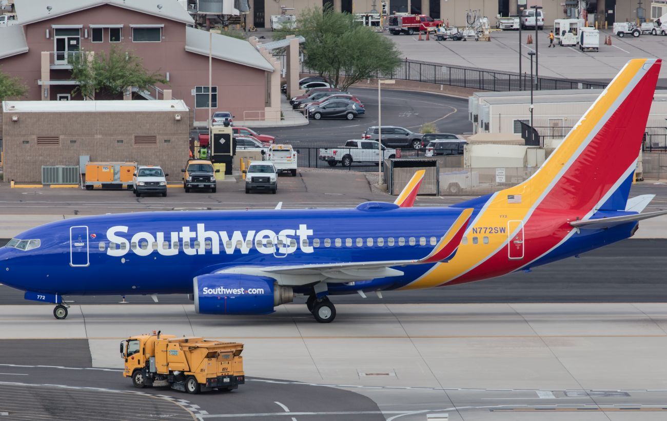 Зображення новини: Крики та хаос: літак Southwest Airlines дивом уникнув зіткнення з винищувачем