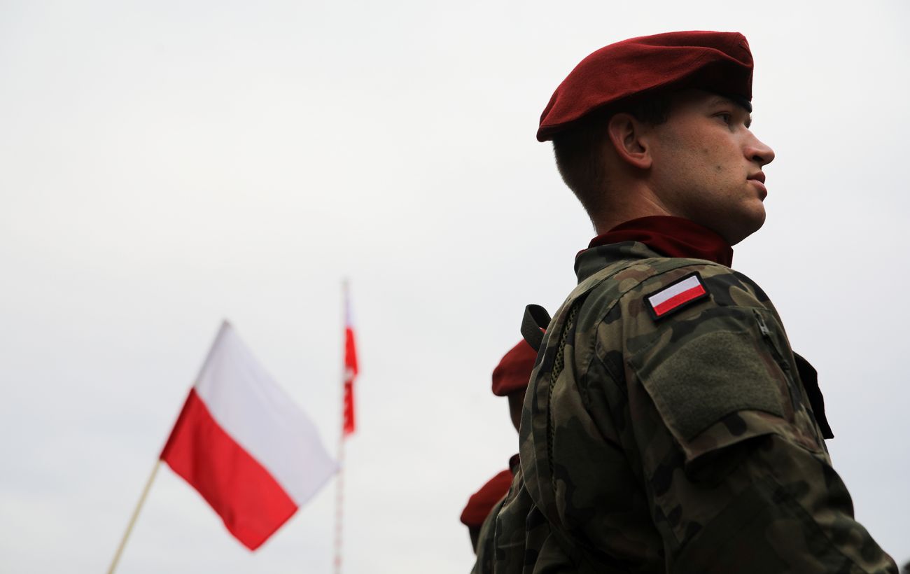 Зображення новини: Російські "Шахеди" залетіли у Польщу: закрито аеропорт, у небі - авіація