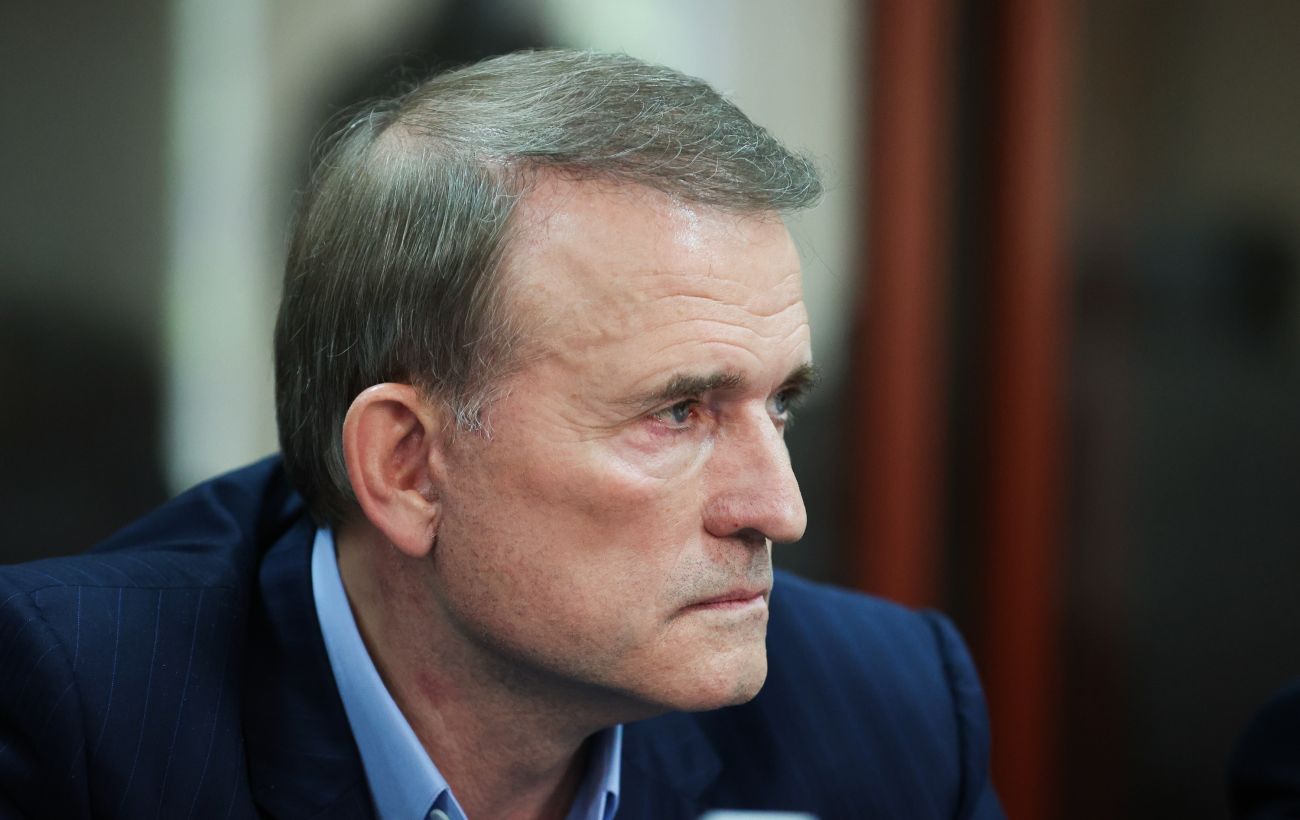 Зображення новини: У списку Медведчук. ЄС продовжив на рік антиросійські санкції за "гібридні дії"