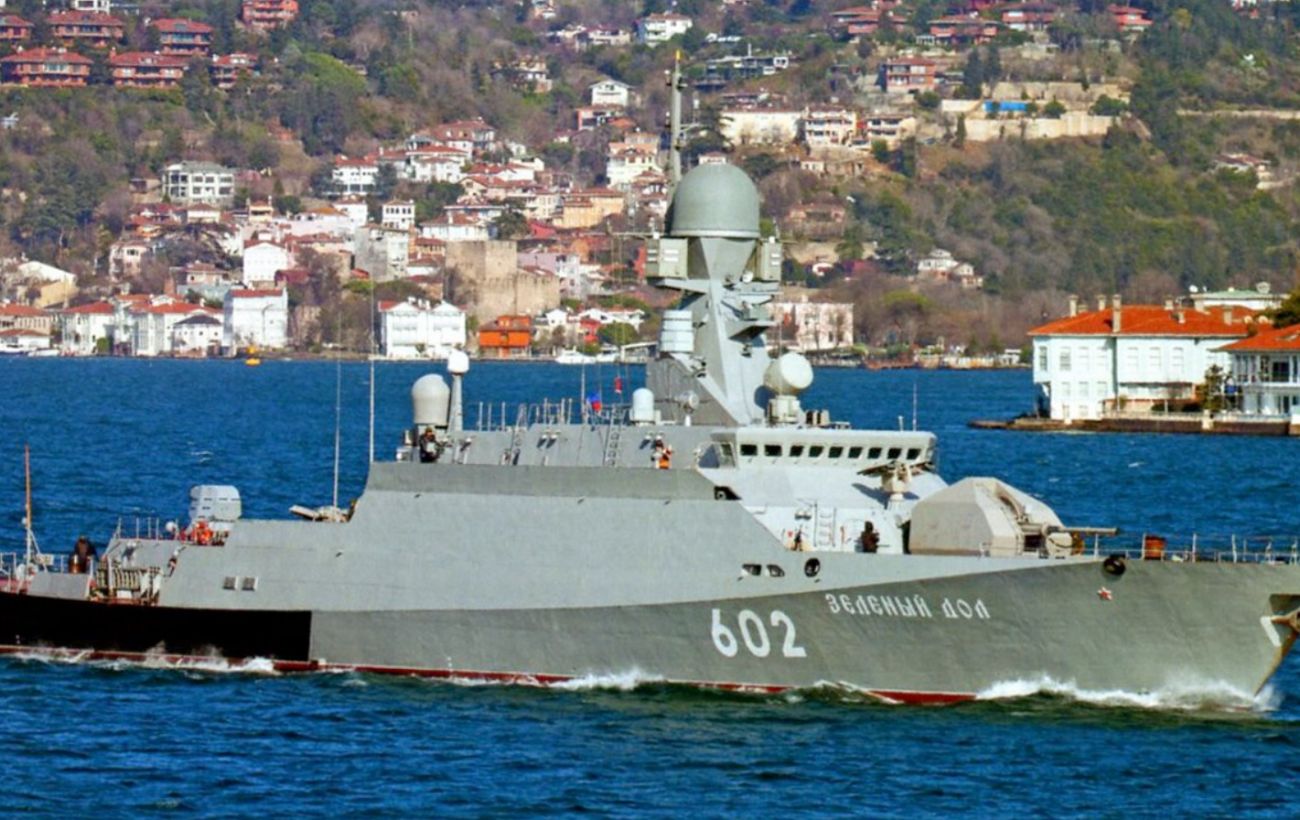 Зображення новини: Носій "Оніксів" та "Калібрів": що відомо про ракетний корабель "Буян-М", який вразили ЗСУ