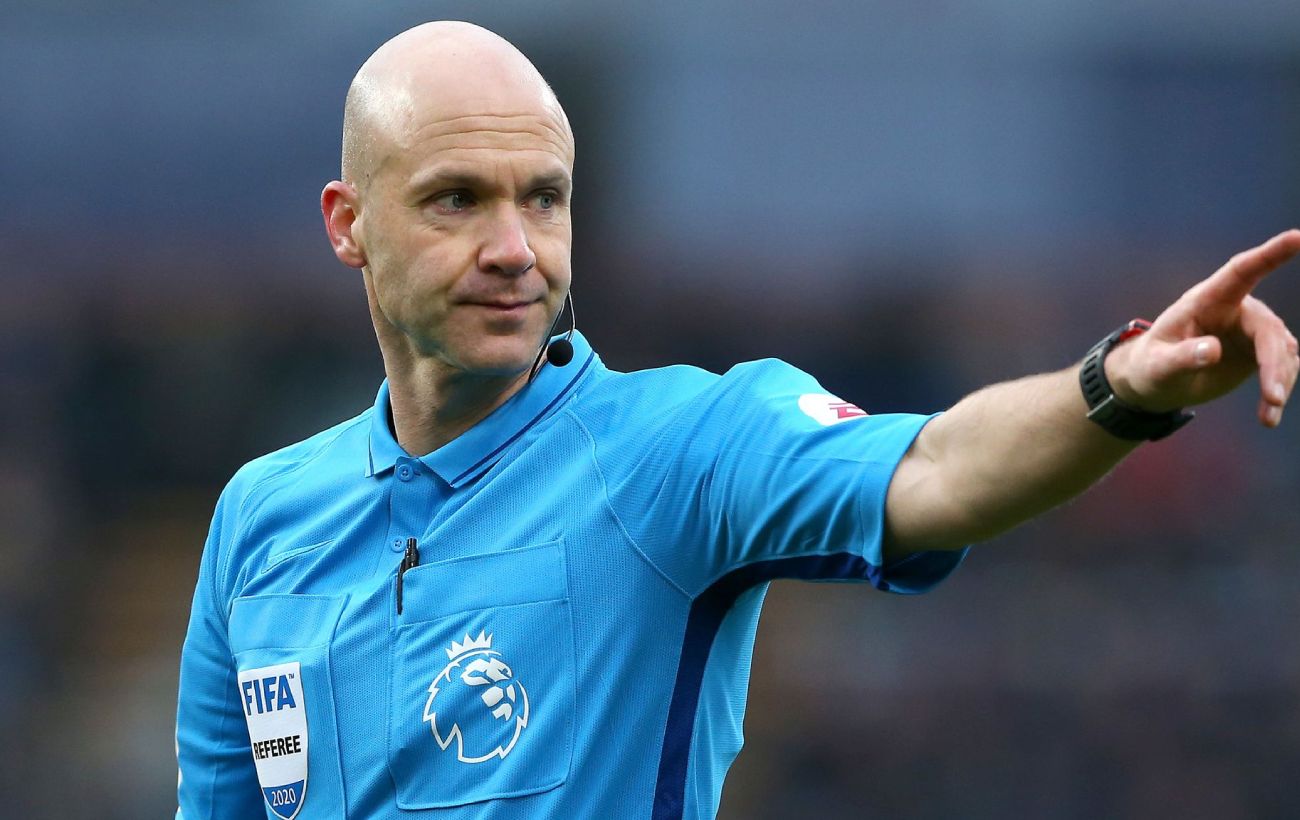 Зображення новини: Матч Україна – Ісландія розсудить арбітр з АПЛ: чому це добрий знак
