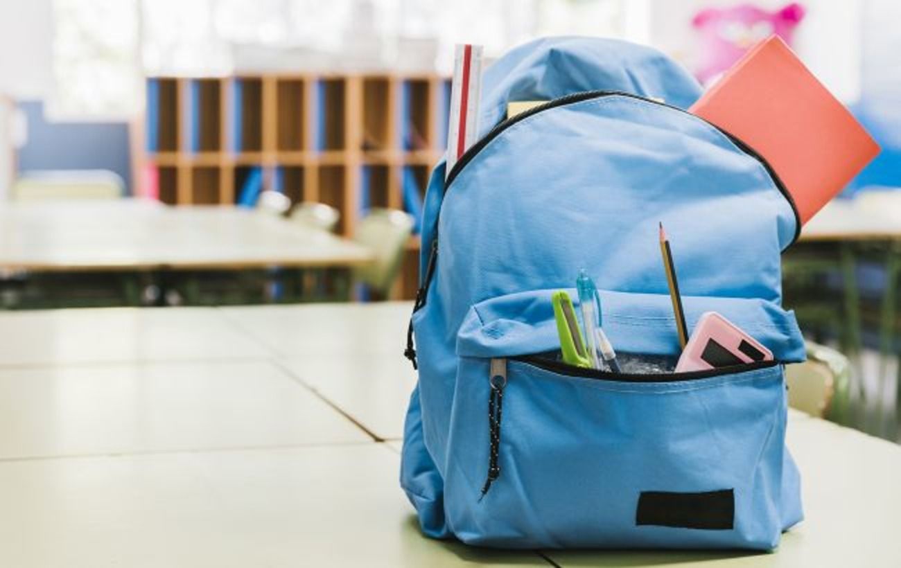 Зображення новини: Залишилося декілька годин: як онлайн подати заяву на "Пакунок школяра"