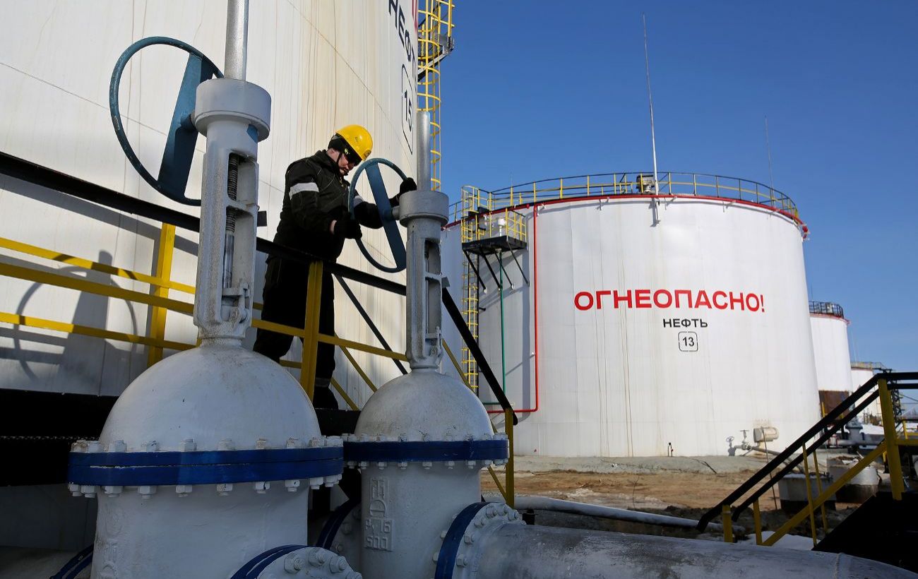 Зображення новини: Удар по порту Новоросійська. Reuters розповіло про нові наслідки української атаки