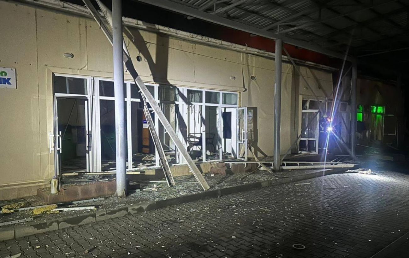 Зображення новини: Росіяни дронами атакували пункт пропуску "Орлівка" на кордоні з Румунією (фото)