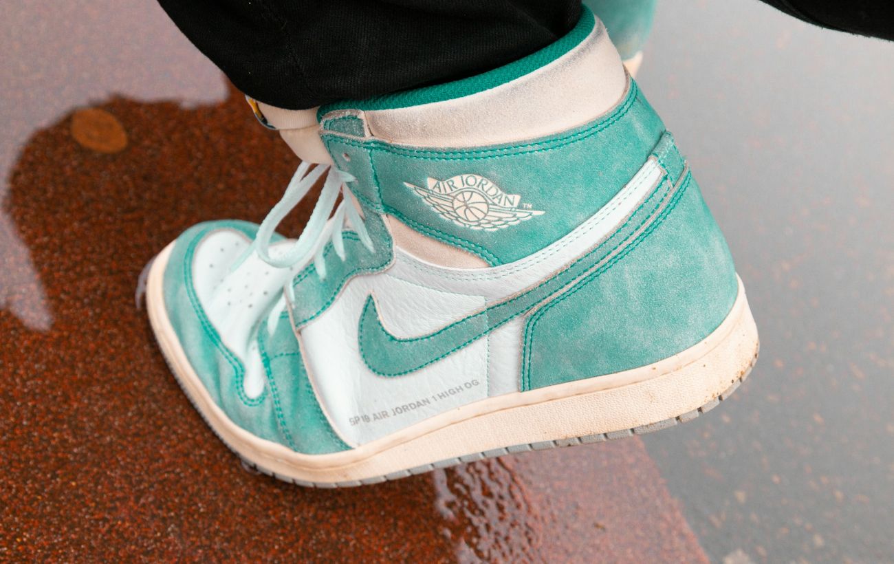 Зображення новини: 25 жіночих зимових кросівок, які ідеально підходять для Києва