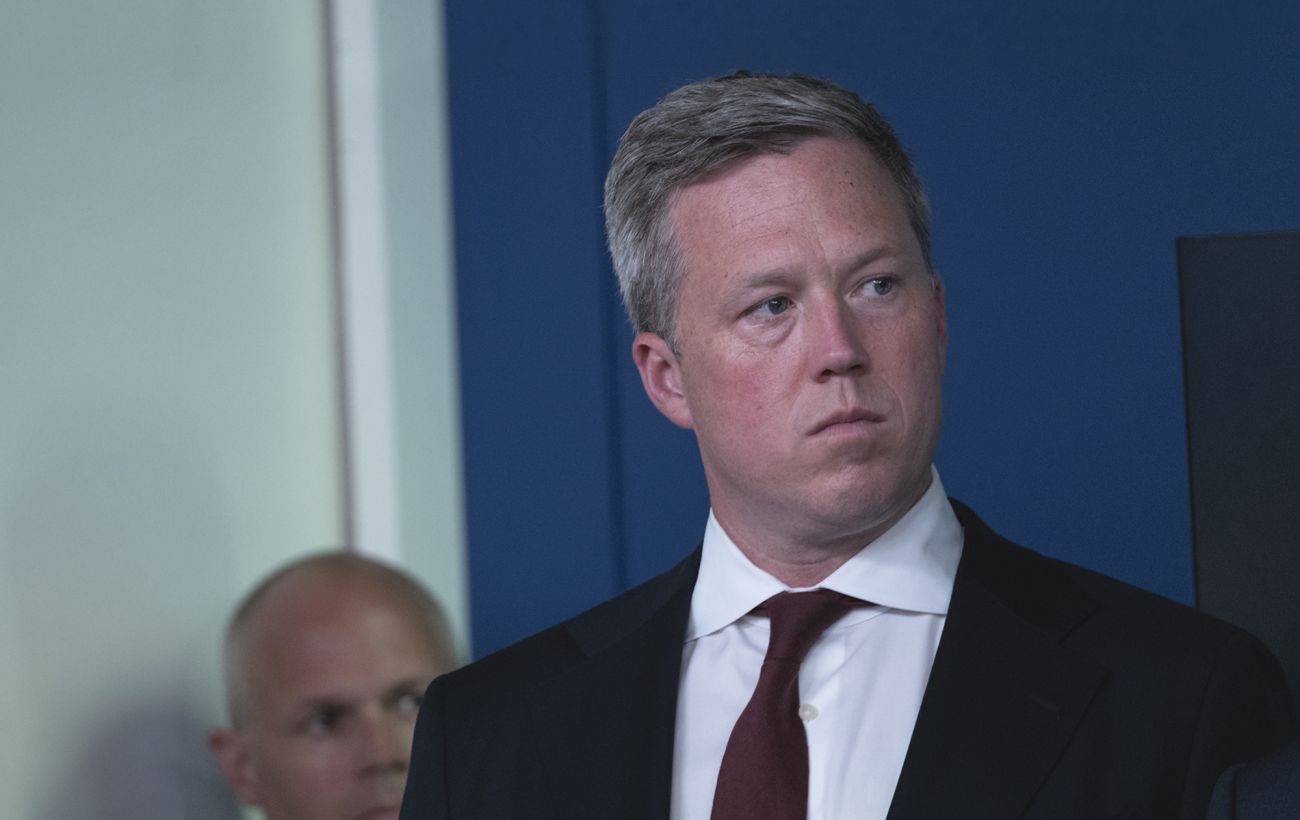 Зображення новини: Міністр армії США попередив Україну про неминучу поразку, - NBC News