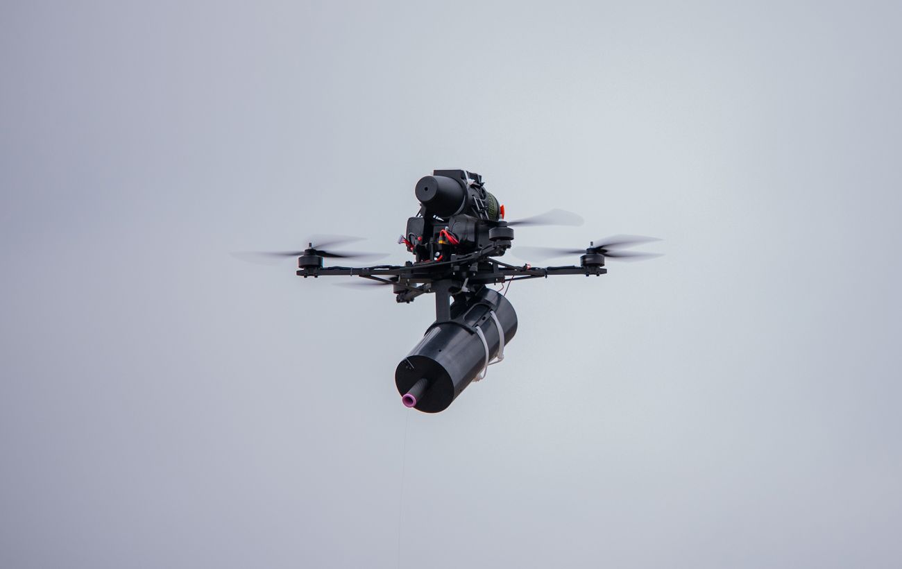 Зображення новини: "Мінус" чотири окупанти і не тільки: прикордонники показали ефектну роботу дронів