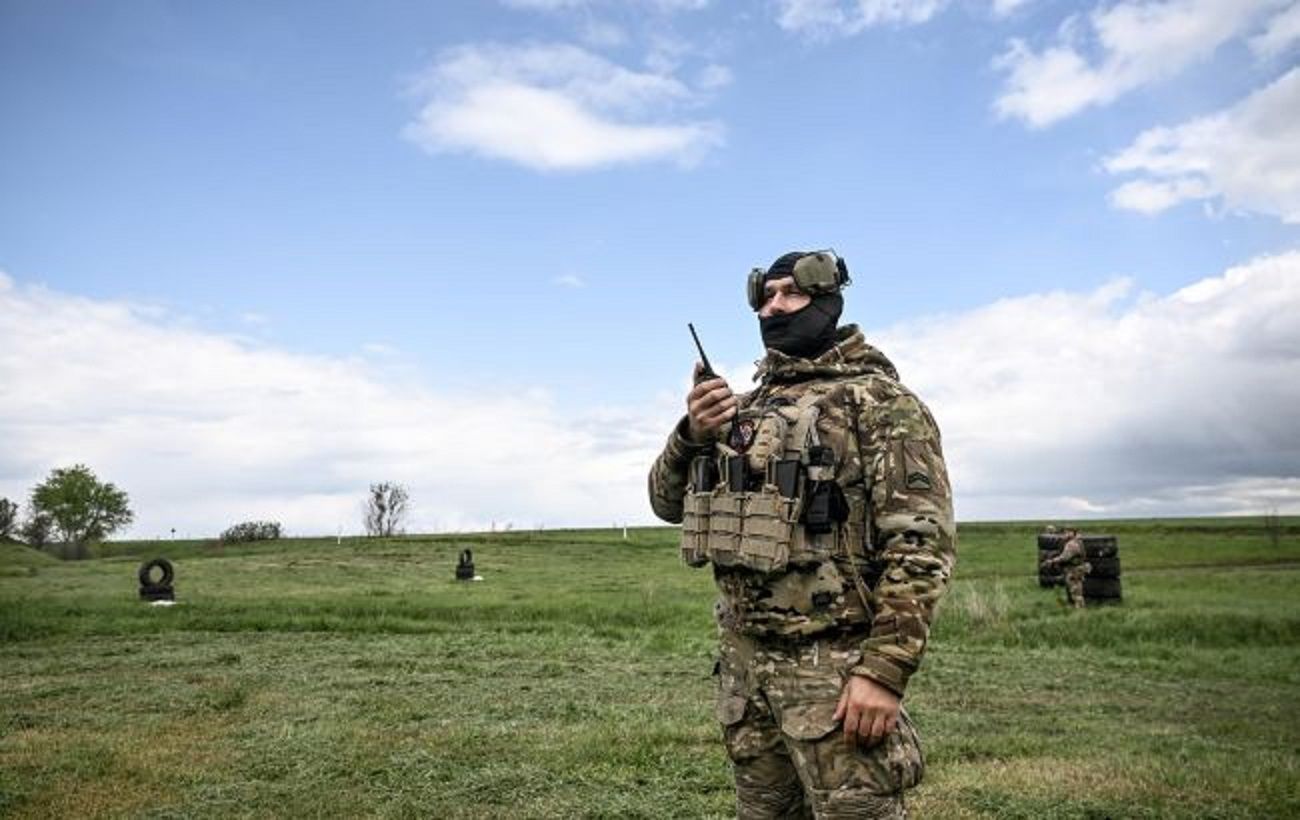 Зображення новини: ЗСУ уразили Саратовський НПЗ та місце зберігання дронів у Криму, - Генштаб