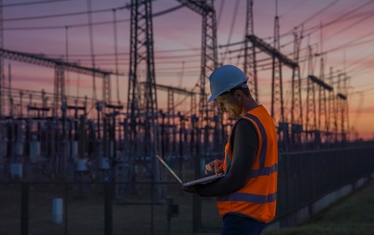 Зображення новини: РФ атакувала енергетичну інфраструктуру Чернігова, виникла пожежа