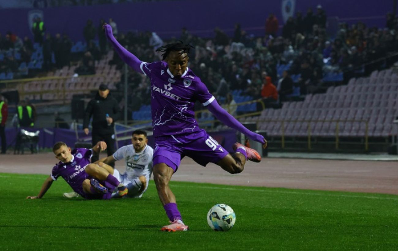 Зображення новини: Сенсаційний ЛНЗ дотиснув "Кудрівку" та впритул наблизився до "Шахтаря" в УПЛ (відео)