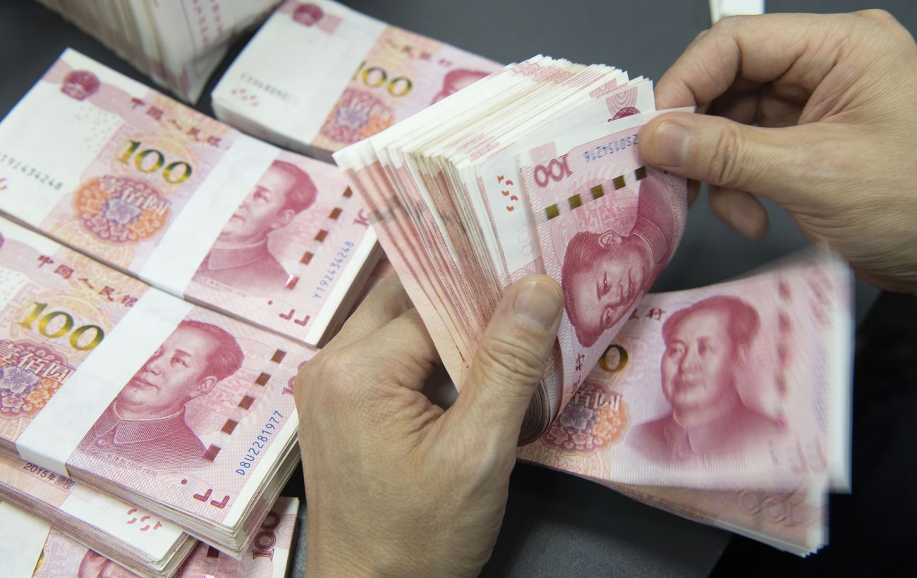 Зображення новини: Росія вже завтра запускає продаж облігацій у юанях: ЗМІ розкрили, що задумали у Москві