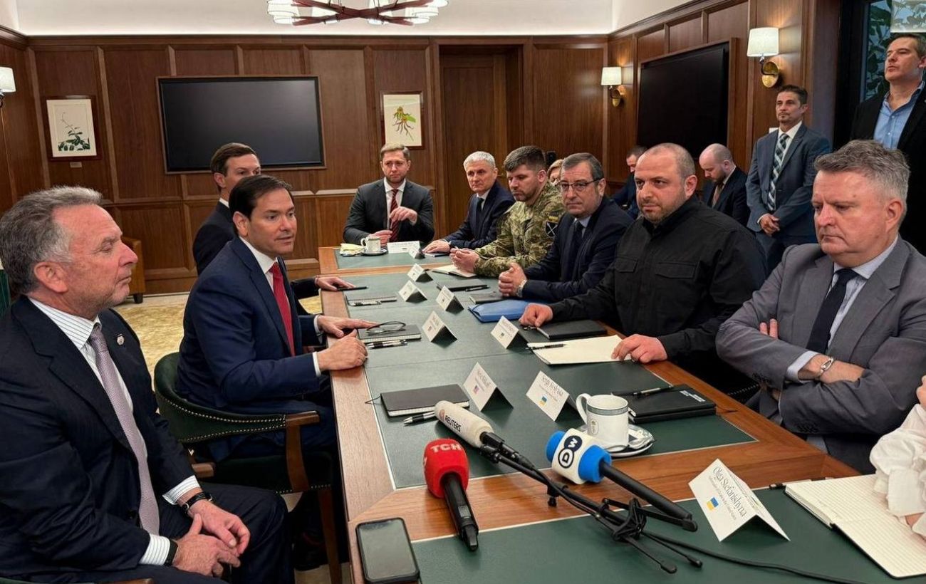 Зображення новини: Питання територій "у глухому куті". Україна не бажає віддавати Донбас Росії, - ЗМІ