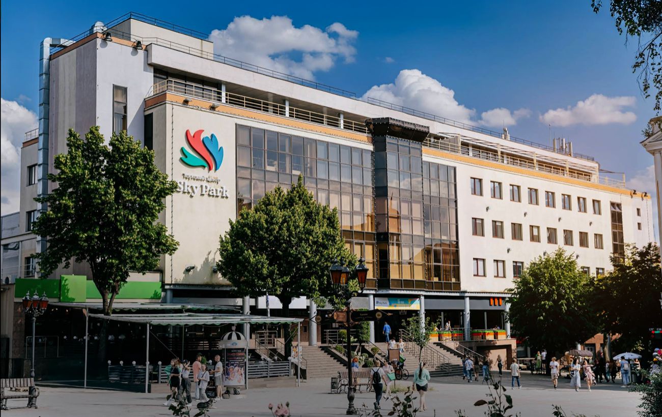 Зображення новини: Вперше в історії: 38 тисяч українців купили ТРЦ у Вінниці за півтора мільярда гривень