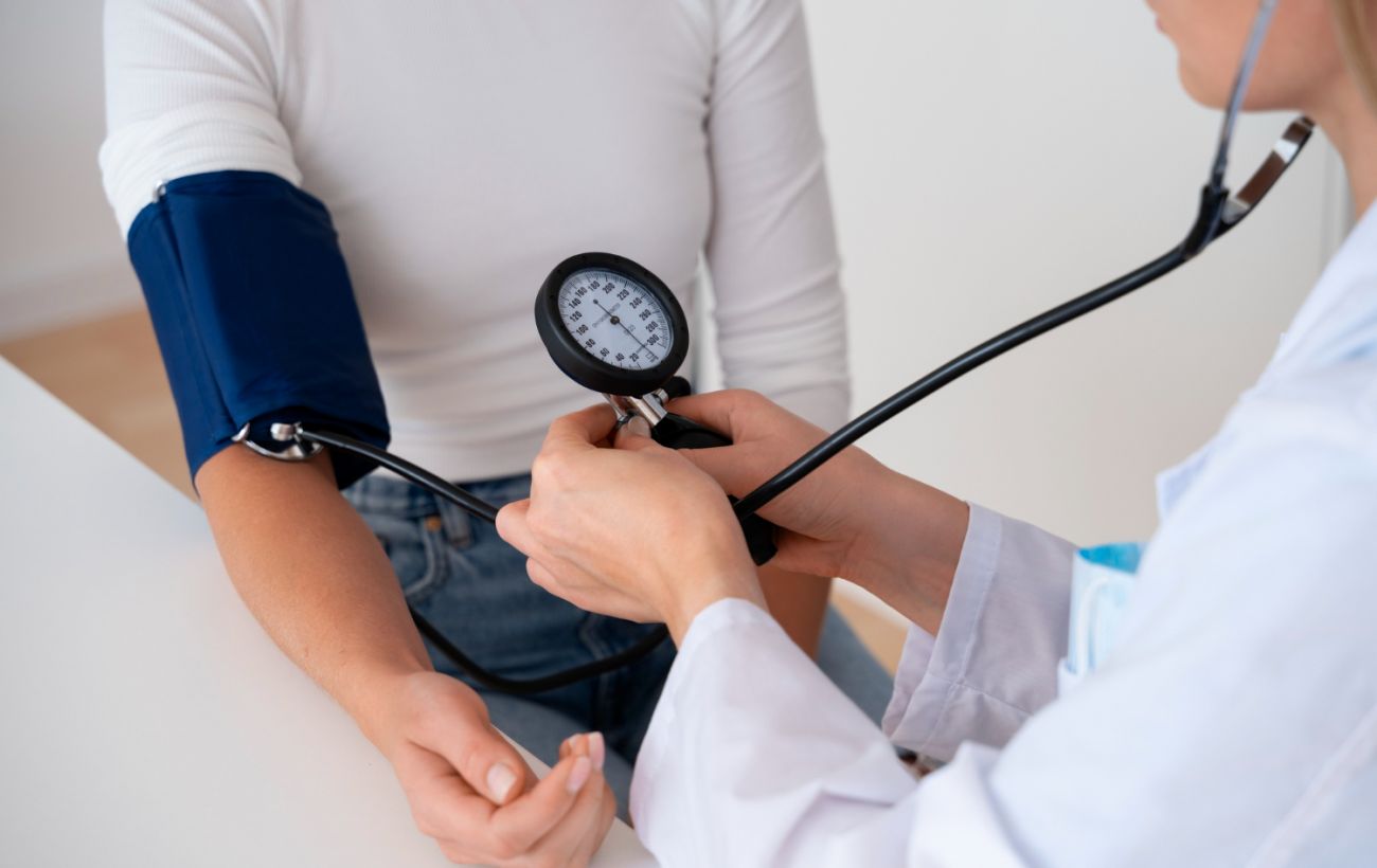 Зображення новини: Ця помилка вранці призводить до різкого підвищення тиску