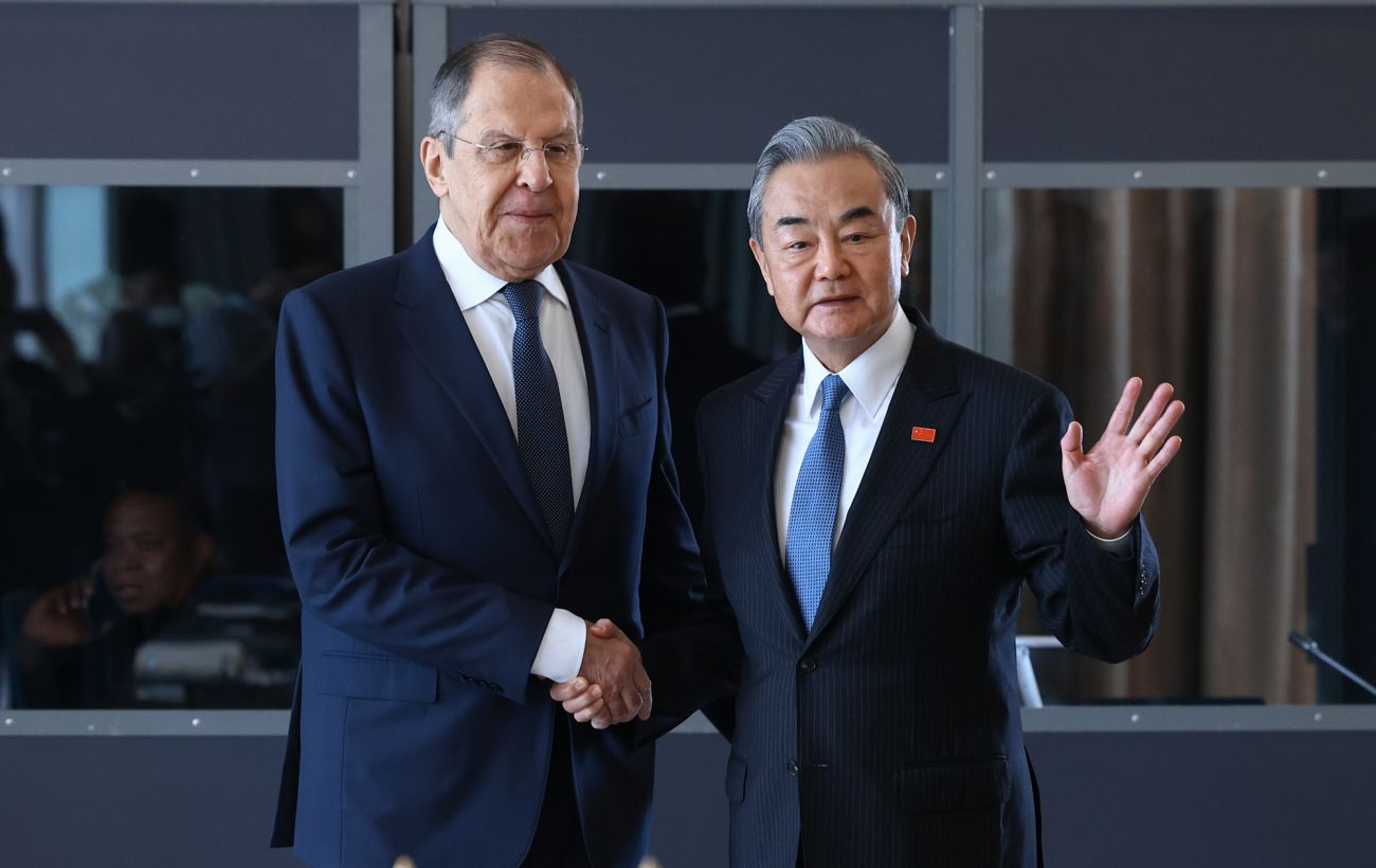 Зображення новини: Перед зустріччю Віткоффа з Путіним у Москву приїхав топдипломат з Китаю