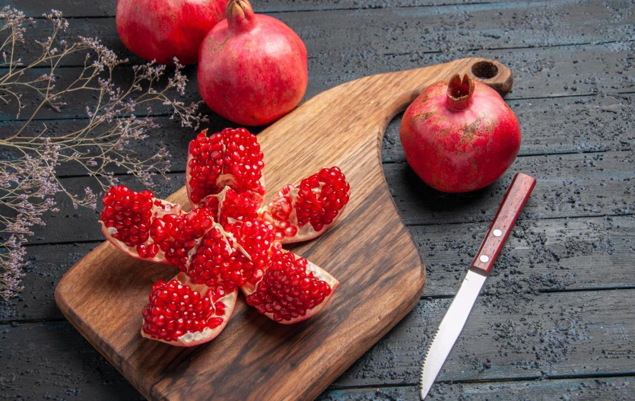 Зображення новини: Як корисно їсти гранат: топ-6 найкращих способів
