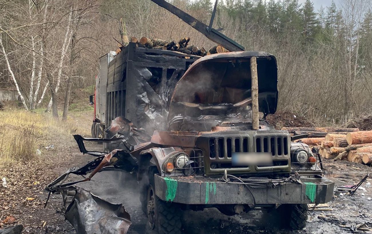 Зображення новини: Росіяни ударом по вантажівці вбили двох чоловіків в Ізюмі