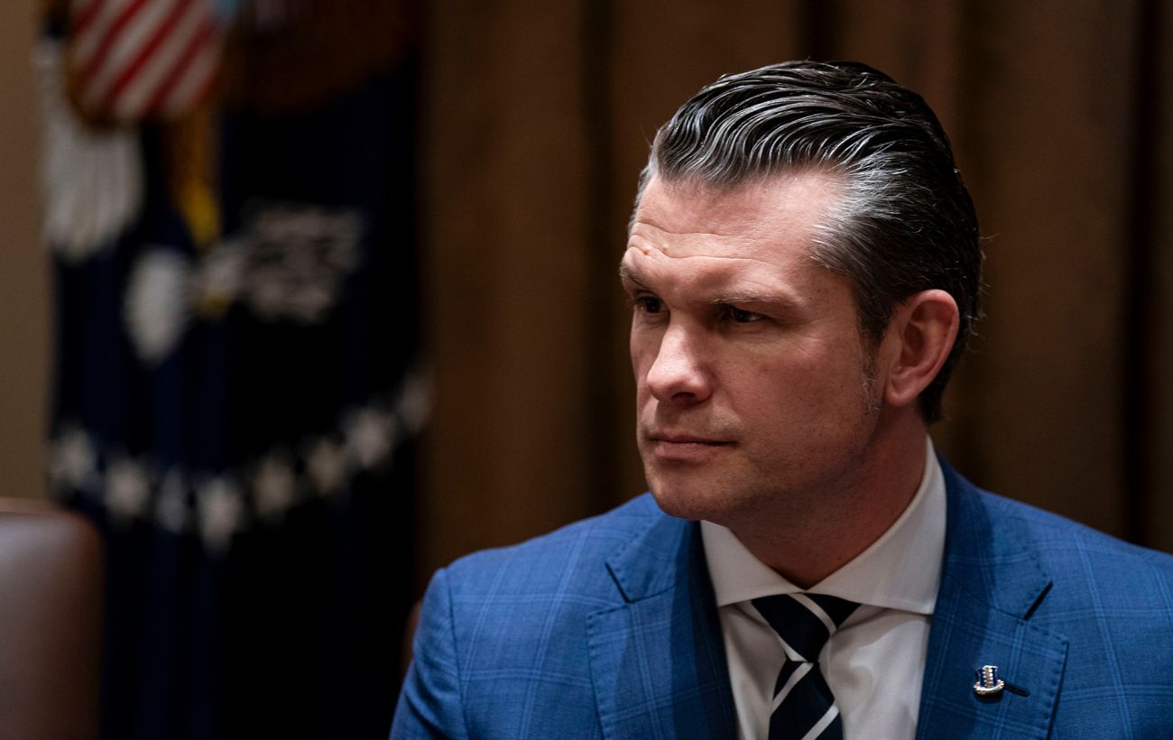 Зображення новини: Пентагон вивчає досвід України щодо автономних систем озброєння для своїх ЗС, - Гегсет