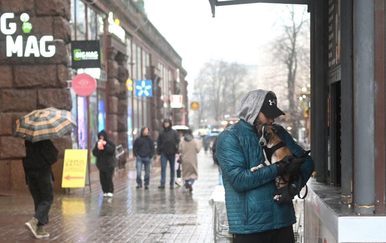 Зображення новини: Хмарно, місцями дощмі туман: якою буде погода в Україні 8 грудня