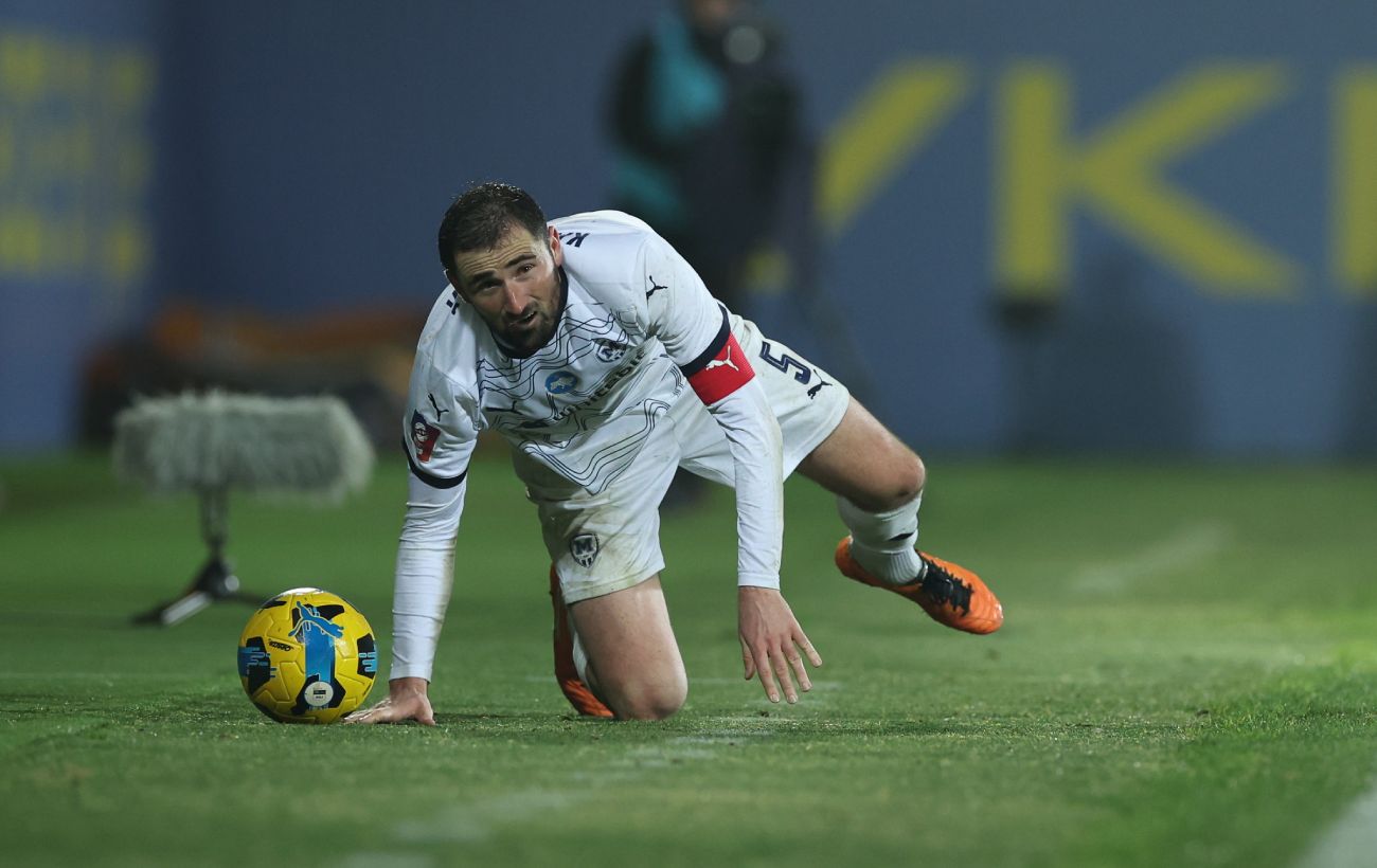 Зображення новини: "Металісту 1925" загрожує технічна поразка через блекаут на стадіоні: деталі скандалу