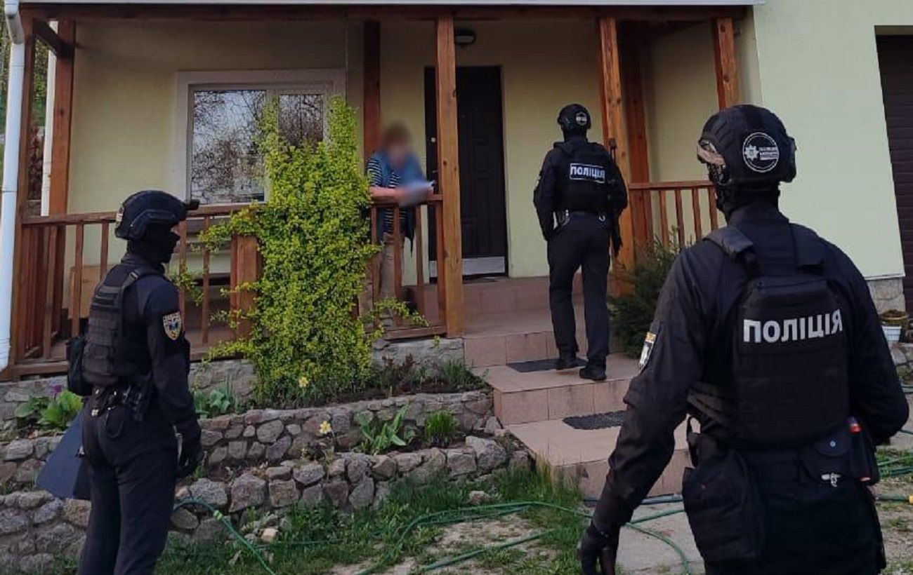 Зображення новини: На Одещині викрили масштабну схему з продажу дітей за кордон