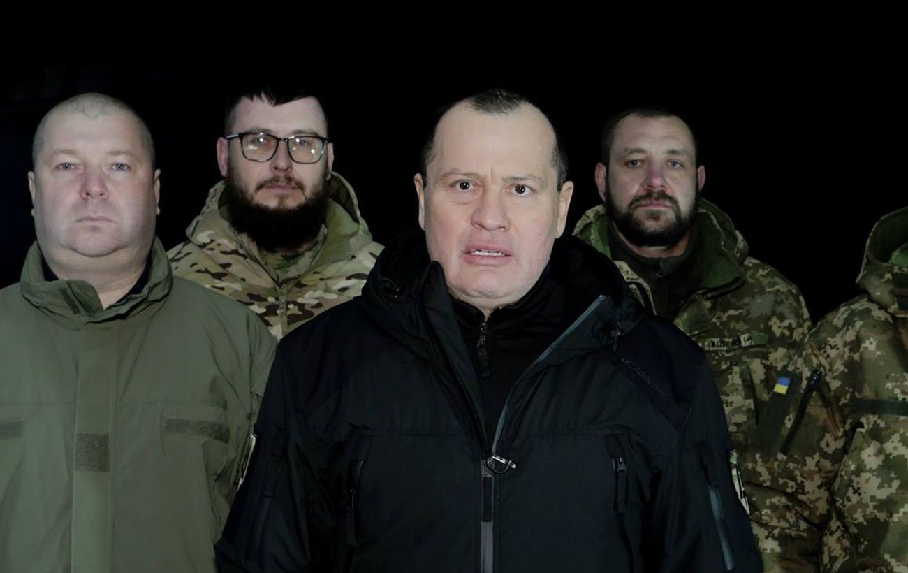 Зображення новини: "Українська команда" передала 44 ОМБр зарядні станції для безперебійної роботи техніки, - Палатний