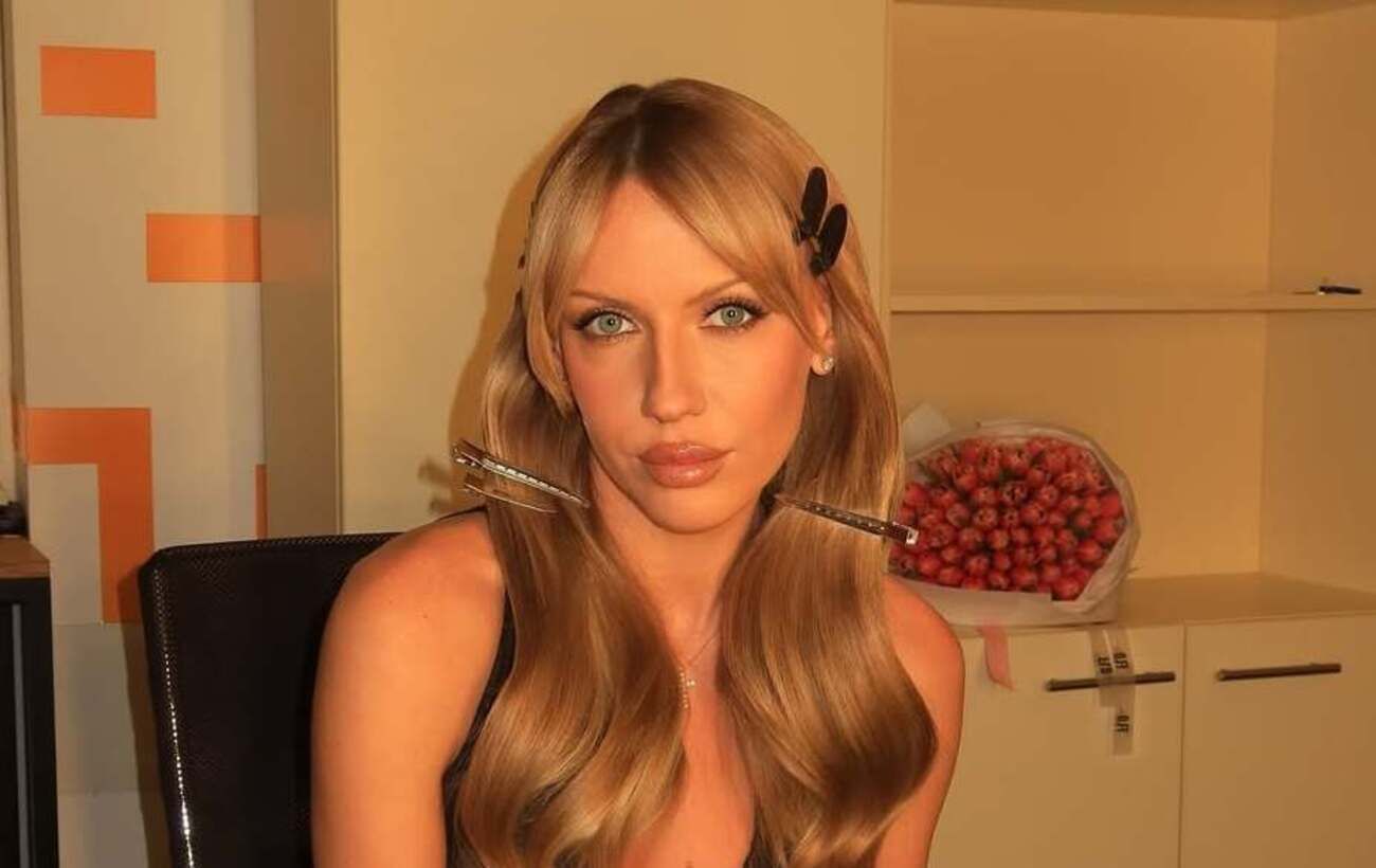 Зображення новини: Леся Нікітюк показала, як носити шкіру і total-black: зухвалий "лук", який хочеться повторити