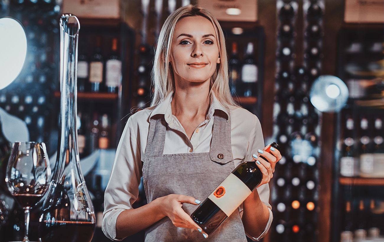 Зображення новини: Сомельє назвала головні помилки при виборі вина на подарунок