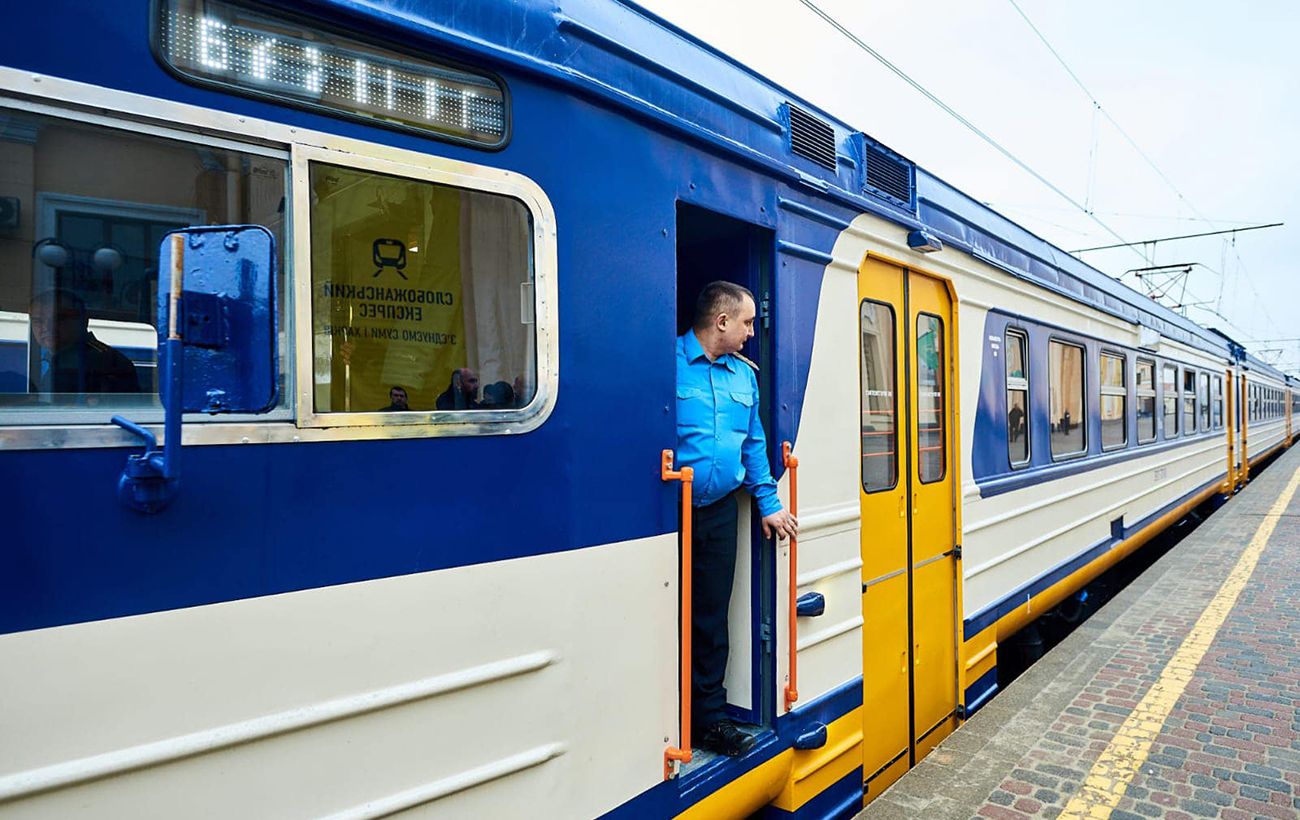 Зображення новини: Не встигли на поїзд? Провідник УЗ розповів, коли машиніст затримає відправлення