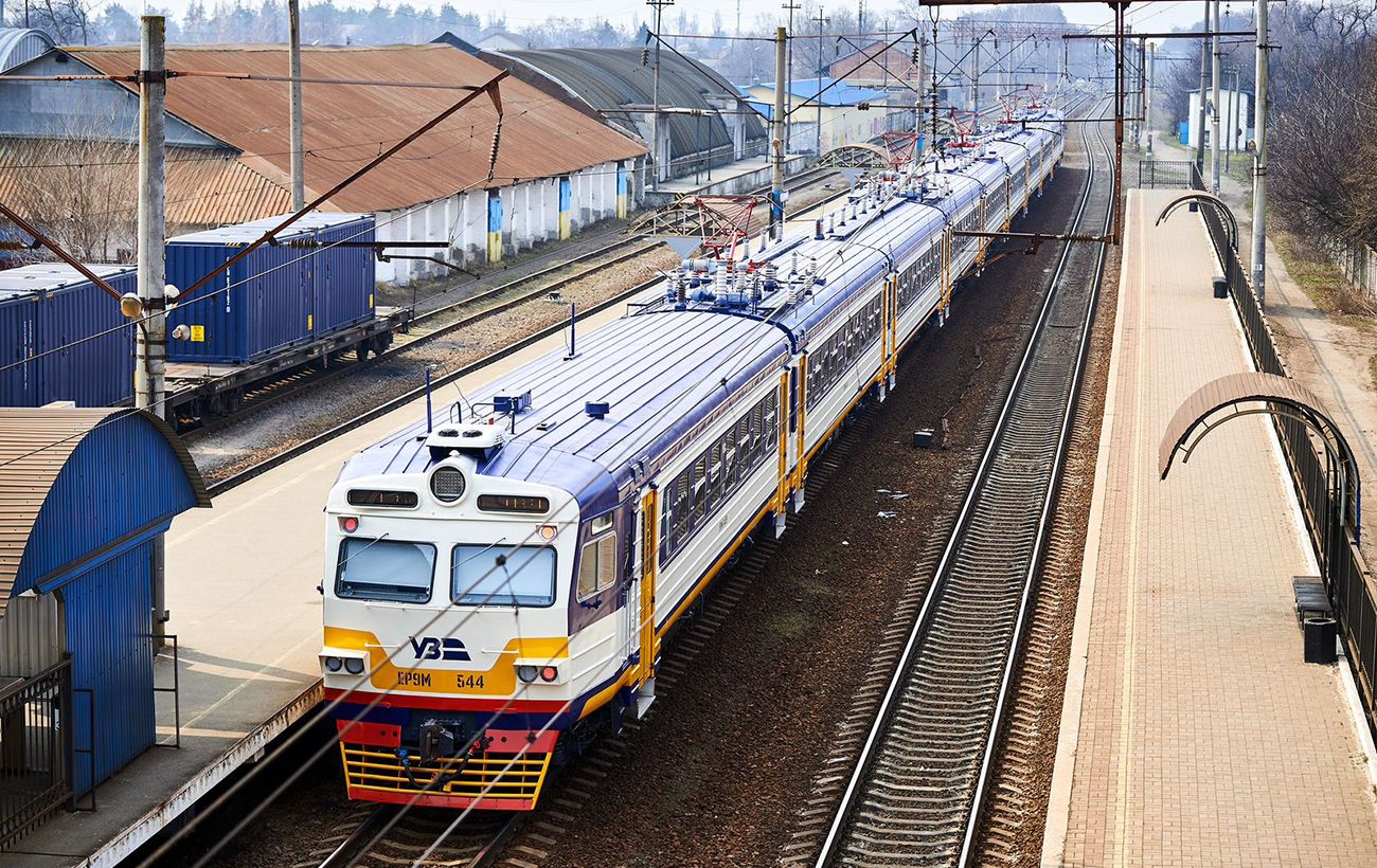 Зображення новини: УЗ змінює рух приміських поїздів в Одеській області: що потрібно знати пасажирам